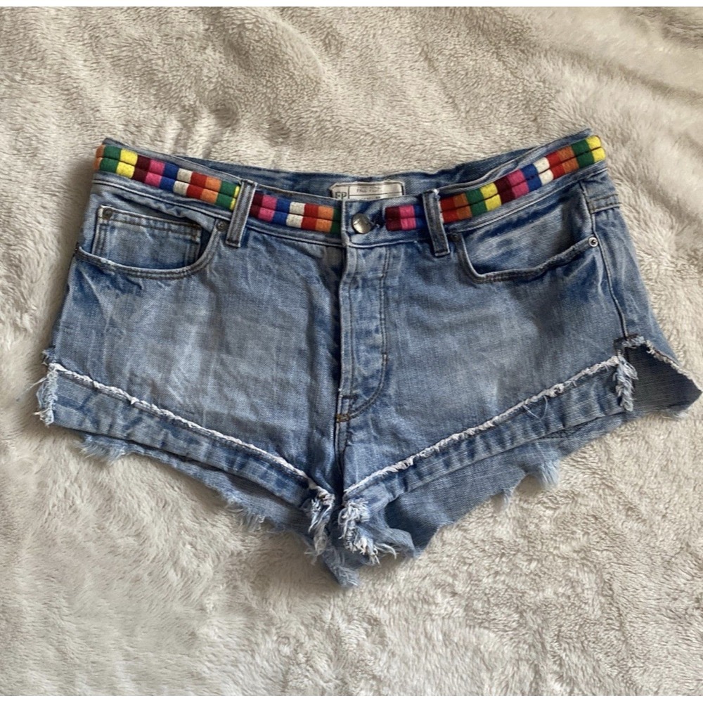 Free People Elliot Embroidered Cutoff Denim Shorts Size 26